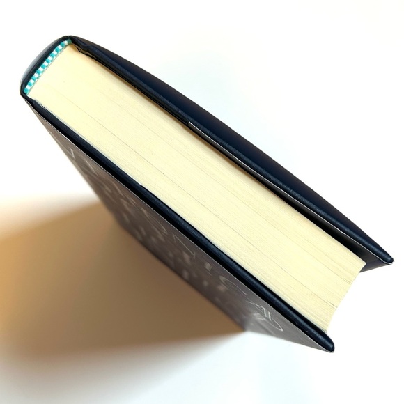 CHOSEN ONES by Veronica Roth First Edition Hardcover Book With Dust Jacket - Picture 14 of 16